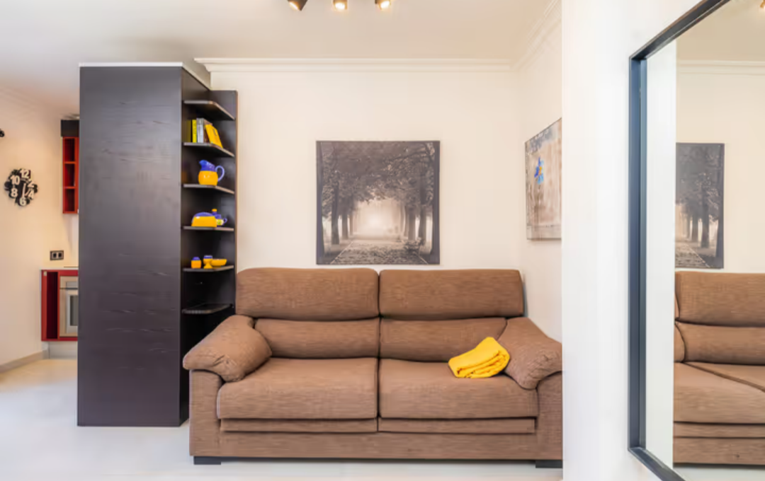 Appartement magnifique, proche plage, avec balcon et Wi-Fi