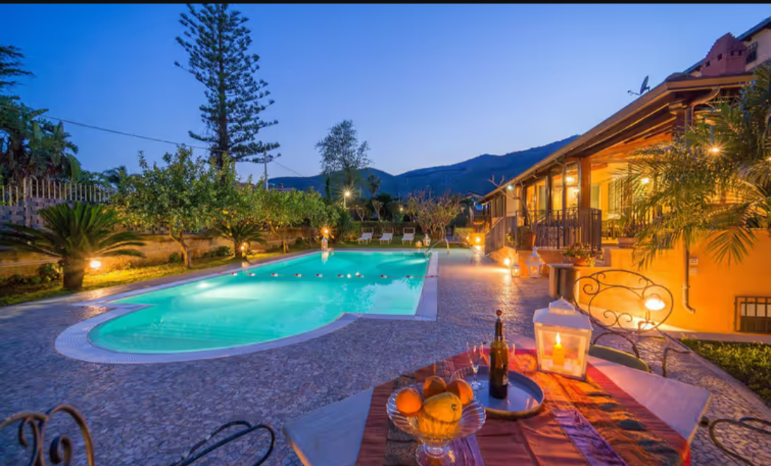 Villa somptueuse avec piscine privée et climatisation 